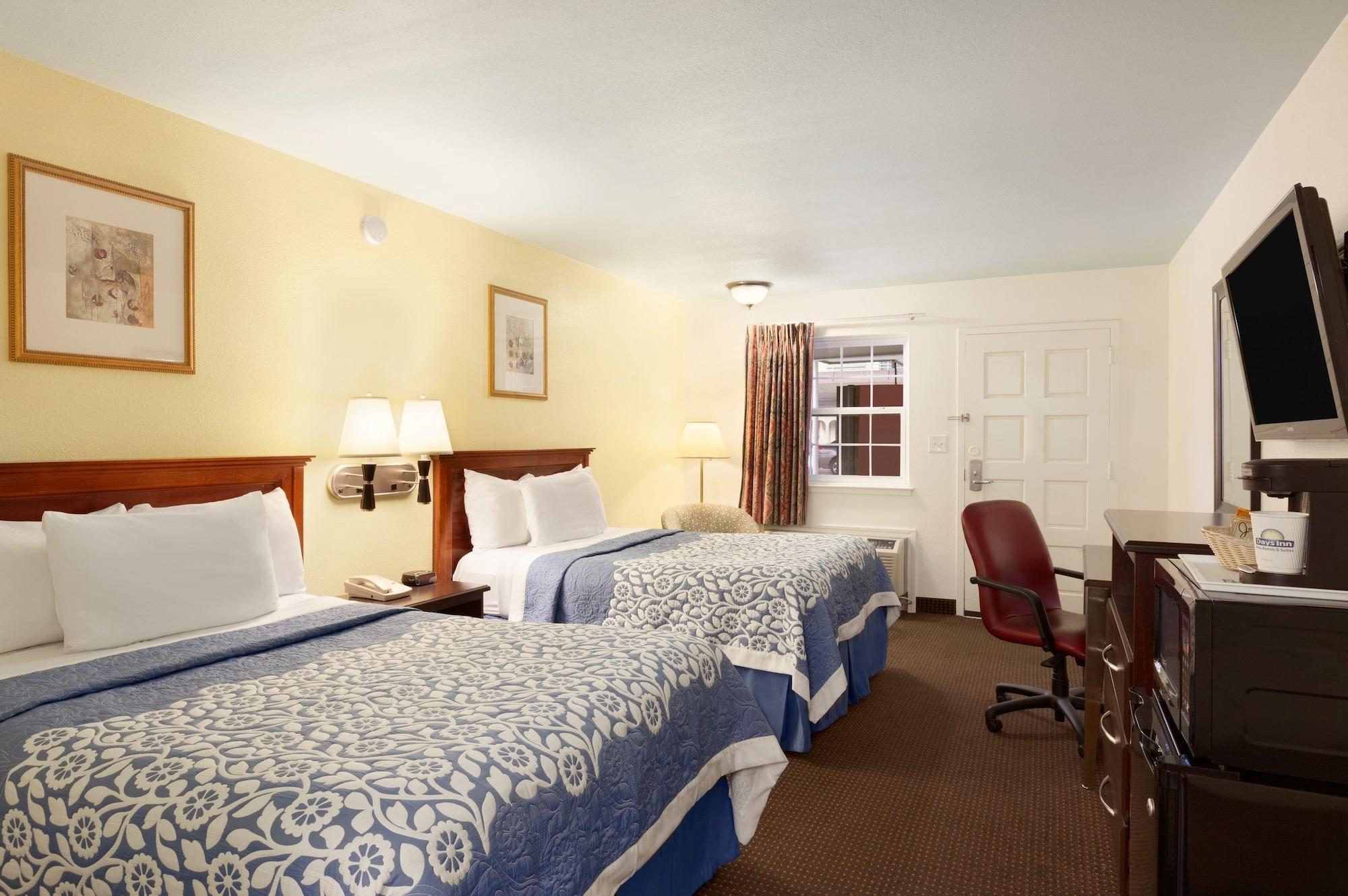 Days Inn By Wyndham Austin/University/Downtown Kültér fotó