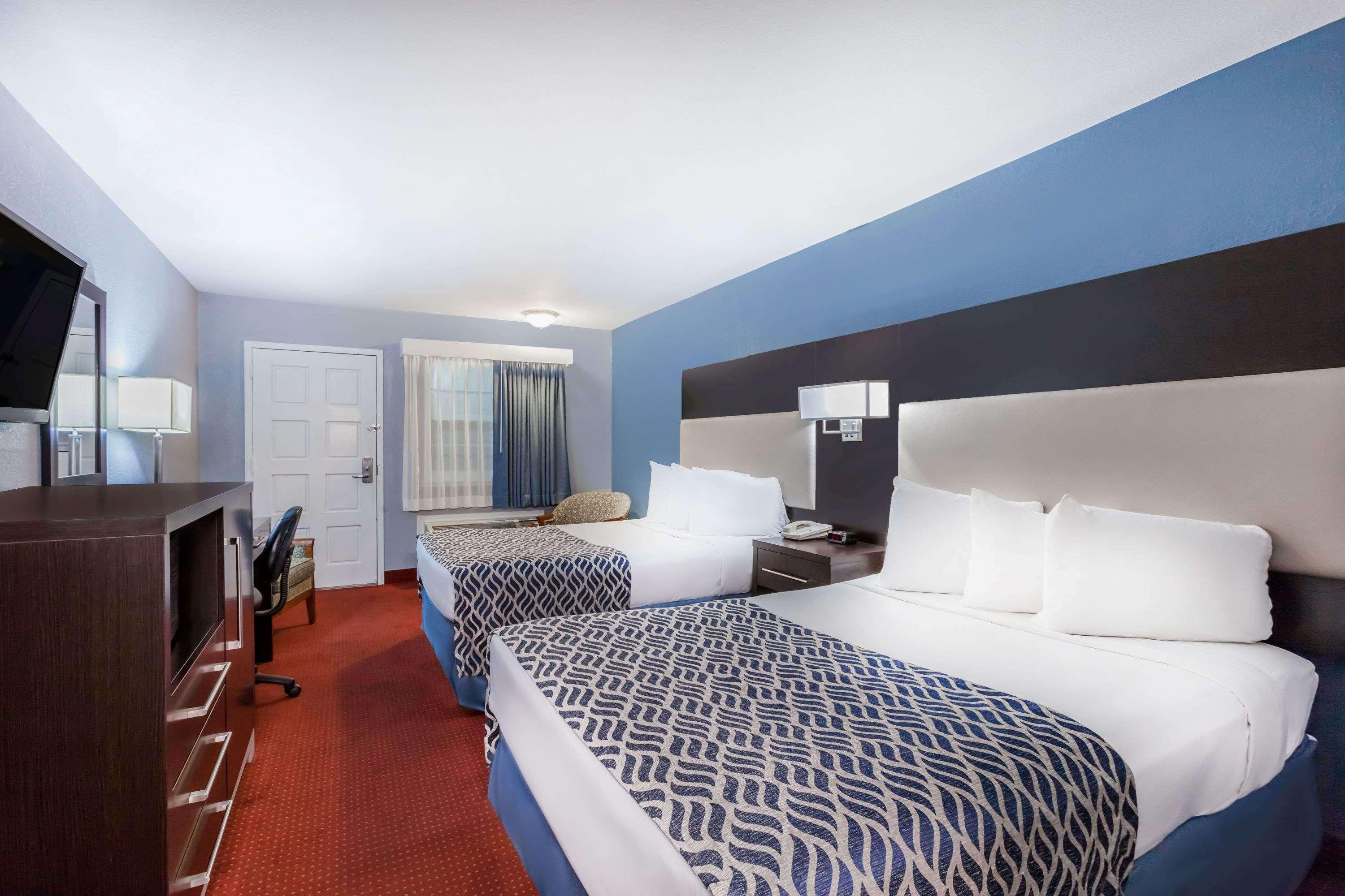 Days Inn By Wyndham Austin/University/Downtown Kültér fotó